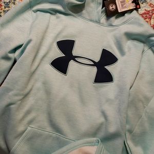 Under Armor womens pullover